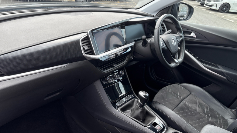 Vauxhall Grandland 1.2 Turbo Ultimate 5dr Petrol Hatchback